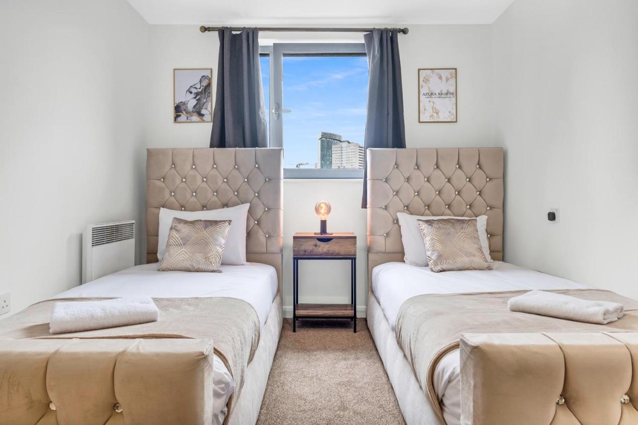 Stylish 4Th Floor 2 Bedroom En Suite City Centre Apartment With Parking By Azura Nights Birmingham Bagian luar foto